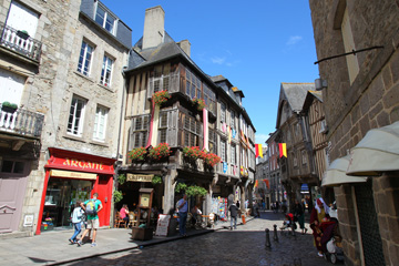 Residence Duguesclin*** - Dinan - Vacancéole - Cité médiévale
